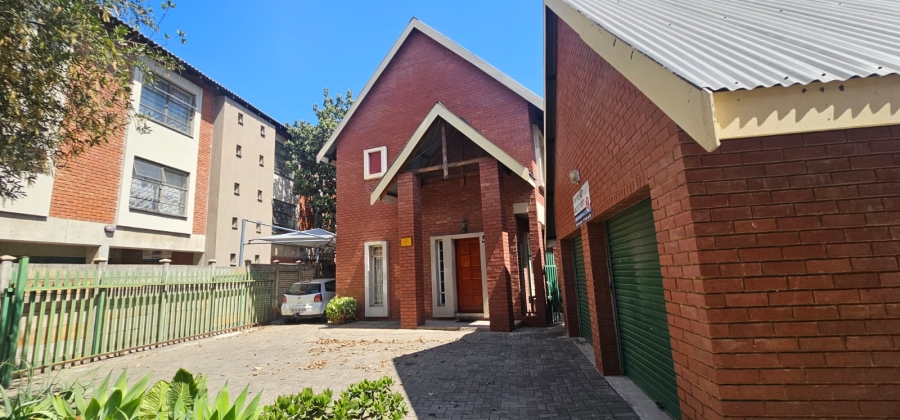 17 Bedroom Property for Sale in Rustenburg Central North West